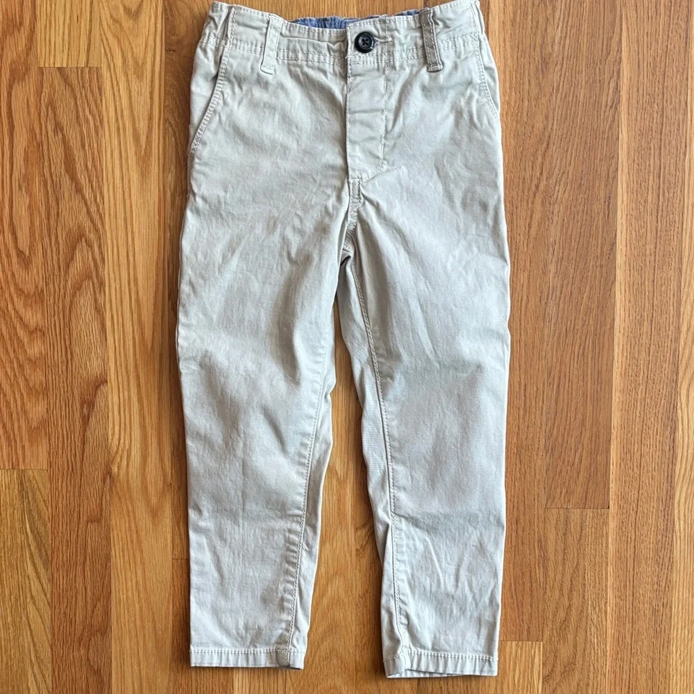 4T OshKosh B’Gosh Khaki Pants